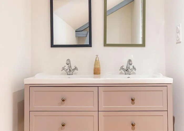 Le Pressoir De Framboise Dumes